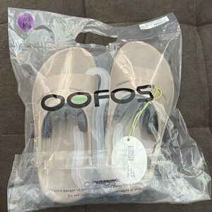 NWT OOFOS OOahh Slide M4/W6 Nomad color